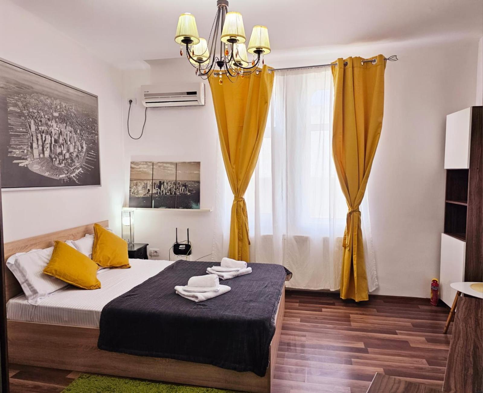 Central Old City Center Studio Universitate Coltea - Cav9 Bucureşti Eksteriør bilde